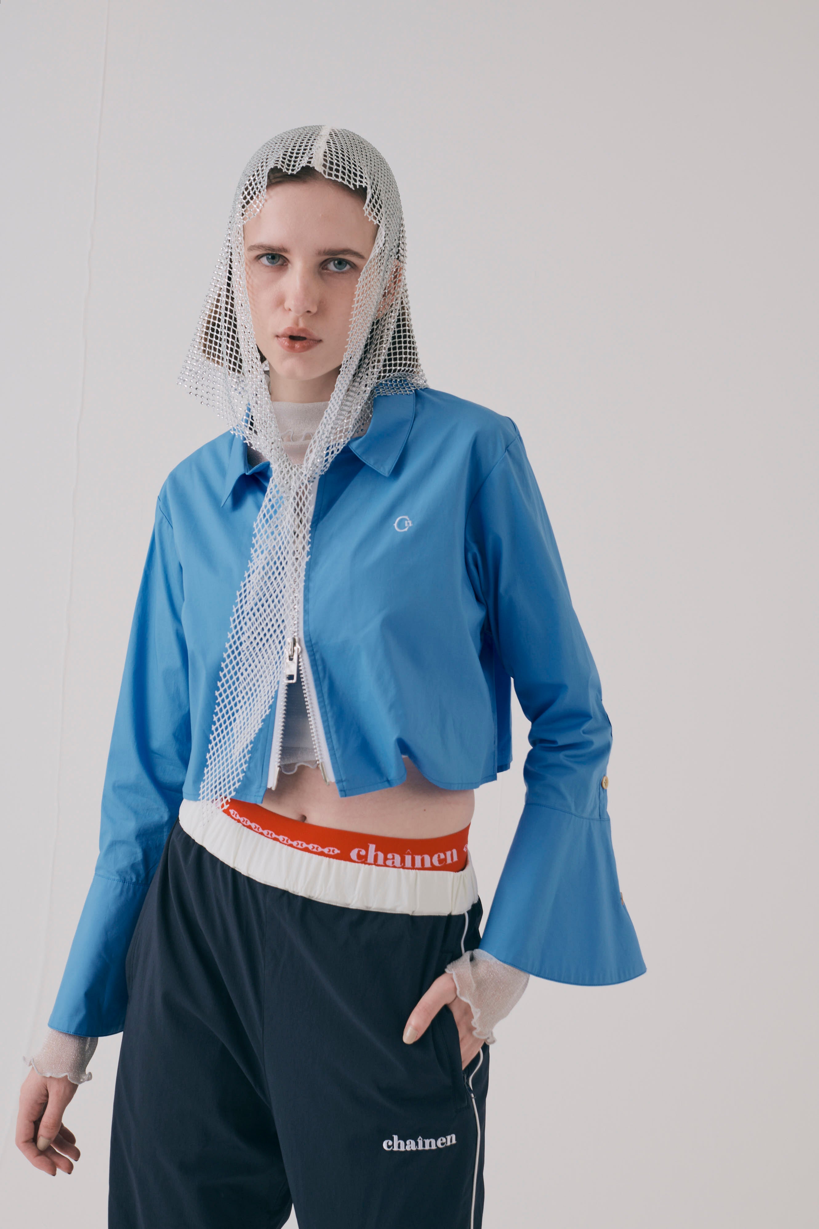 zip up cropped shirts