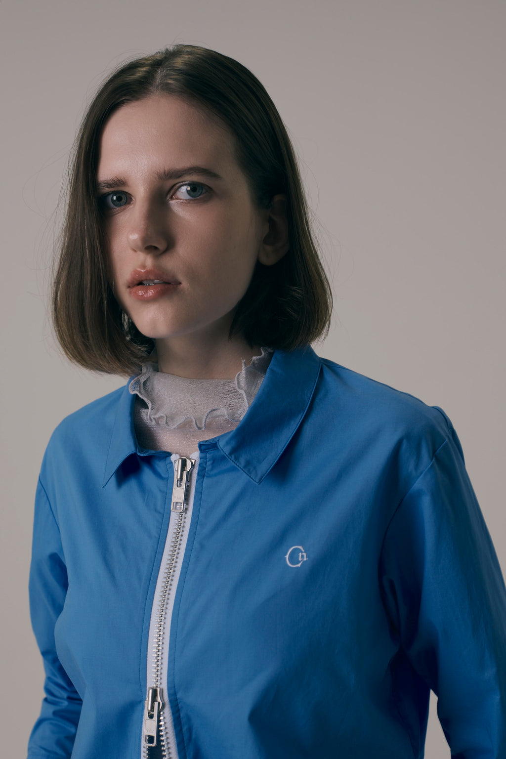 zip up cropped shirts